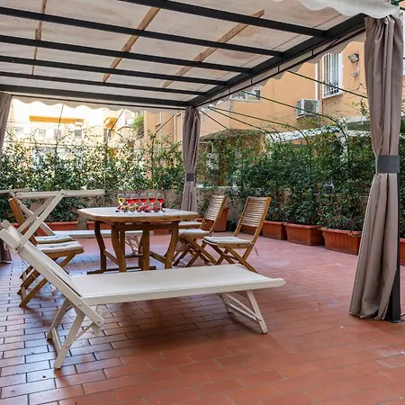 Casa Del Teatro Con Splendida Terrazza Di Fronte Al Teatro Rossini Pésaro