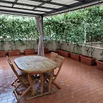Casa Del Teatro Con Splendida Terrazza Di Fronte Al Teatro Rossini Lejlighed *