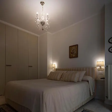 Casa Del Teatro Con Splendida Terrazza Di Fronte Al Teatro Rossini Apartamento