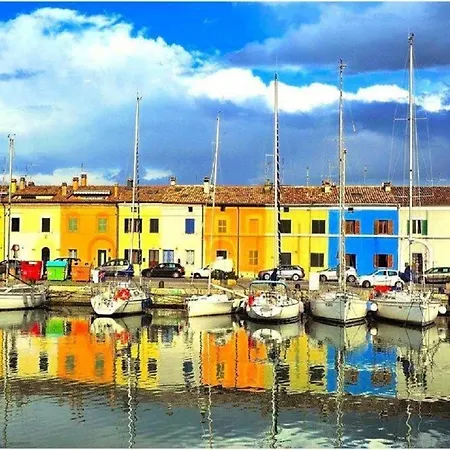 Casa Del Teatro Con Splendida Terrazza Di Fronte Al Teatro Rossini Апартаменты *